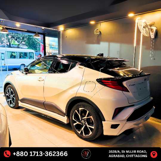 
								Toyota 2020 CHR G full									