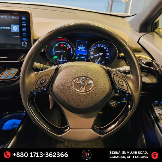 
								Toyota 2020 CHR G full									