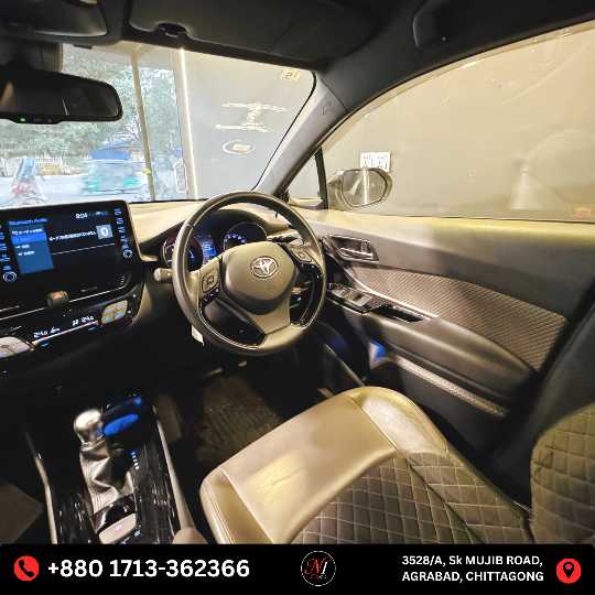 
								Toyota 2020 CHR G full									