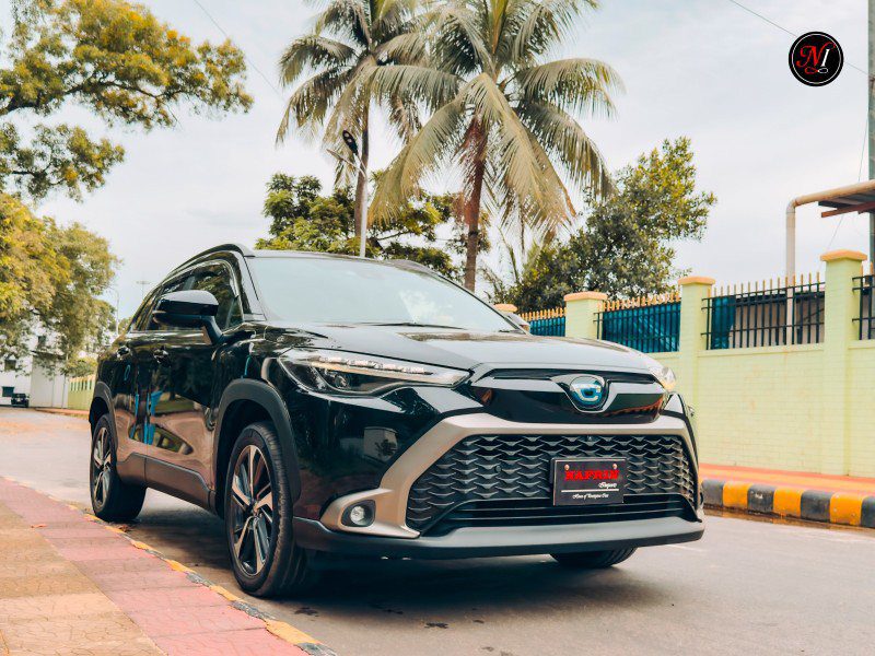 
								𝐂𝐨𝐫𝐨𝐥𝐥𝐚 𝐂𝐫𝐨𝐬𝐬 𝐙 𝐋𝐞𝐚𝐭𝐡𝐞𝐫 full									