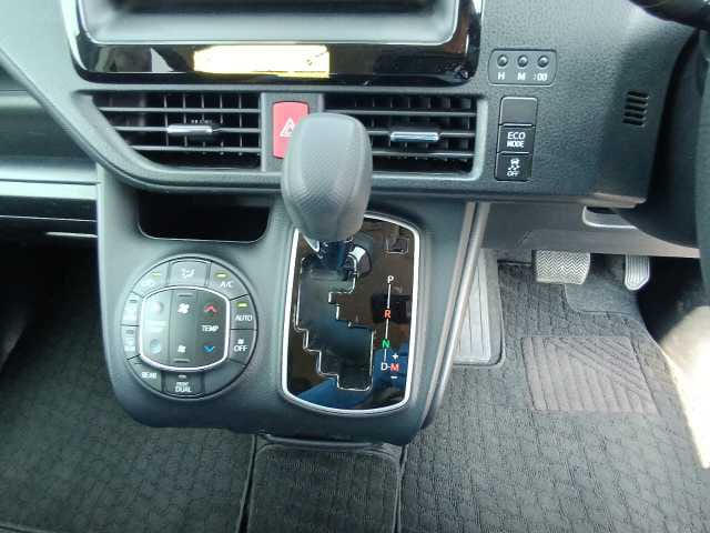 
								Noah X 2021 Wine full									