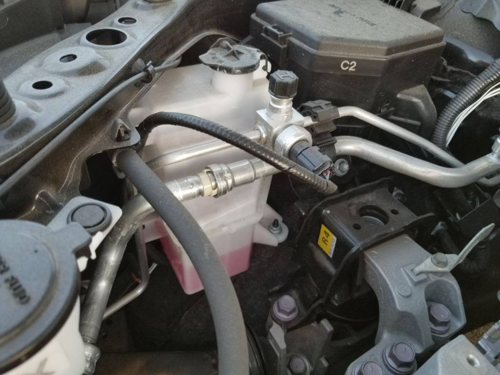 
								2022 Toyota Harrier (Non-Hybrid) full									