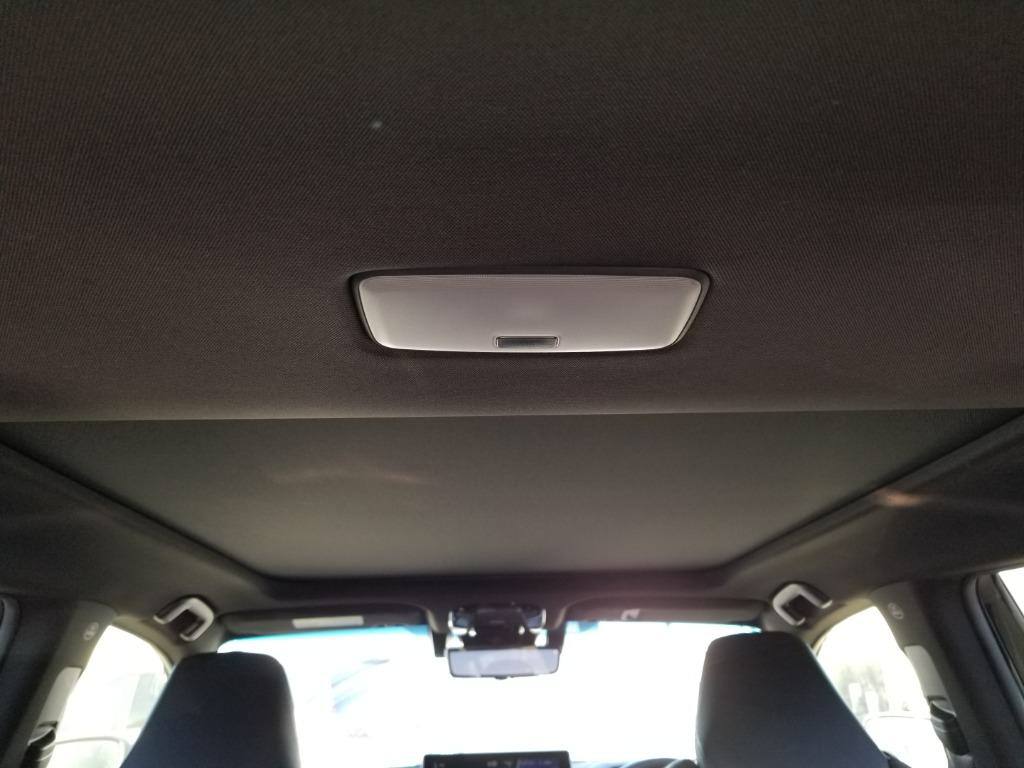 
								2022 Toyota Harrier (Non-Hybrid) full									