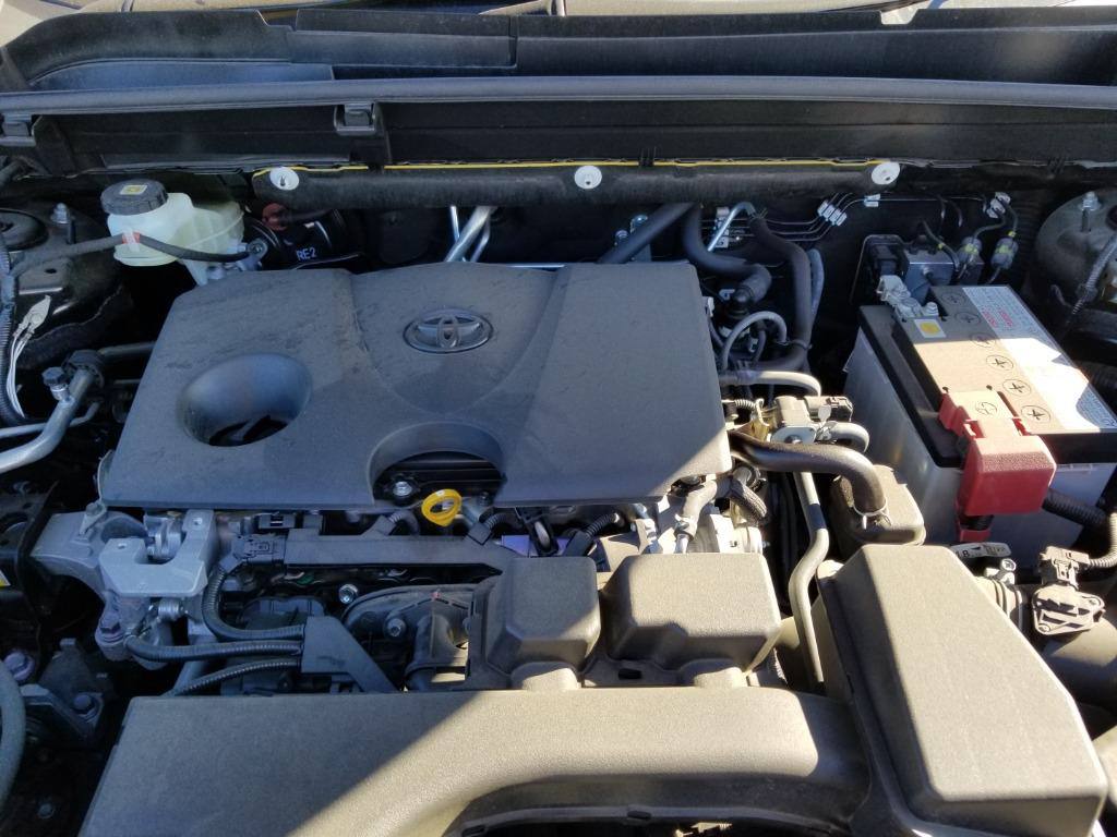 
								2022 Toyota Harrier (Non-Hybrid) full									