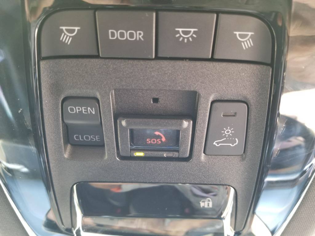 
								2022 Toyota Harrier (Non-Hybrid) full									