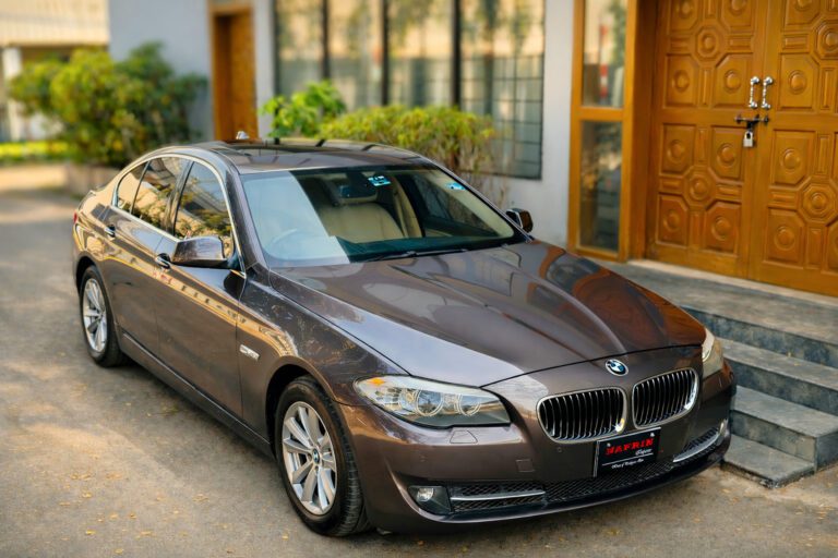 2011 BMW 520i