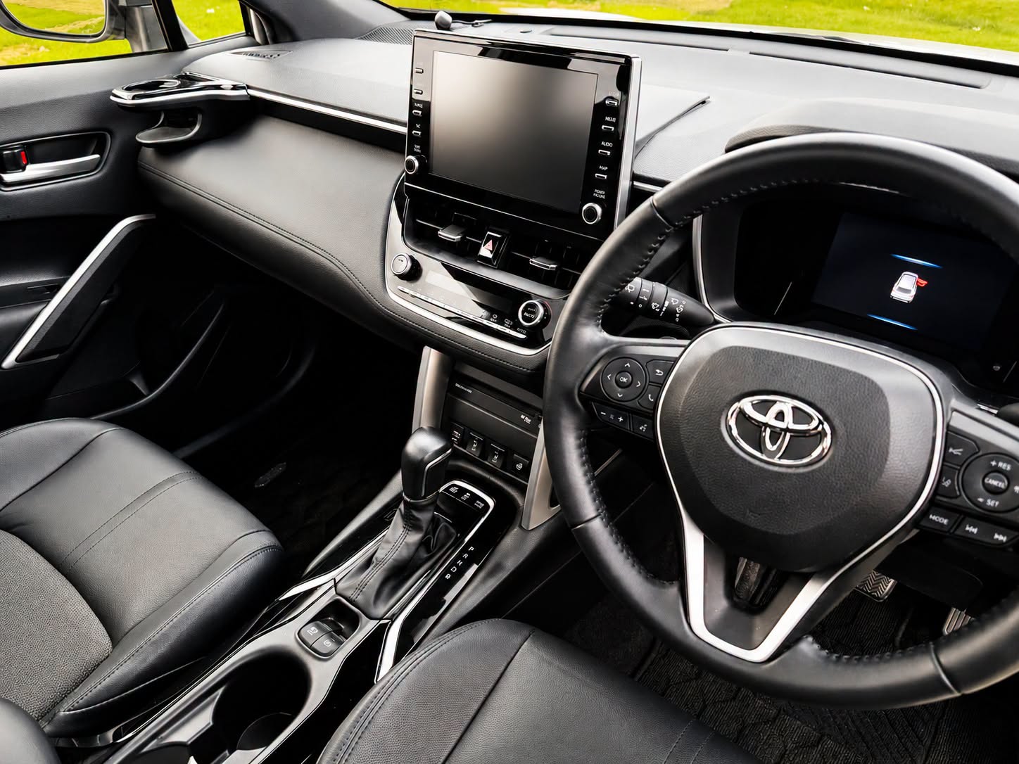 
								Corolla Cross Z 2022 – Pearl full									